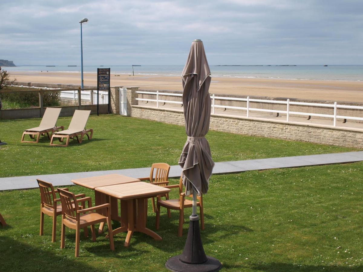 Gites " Arromanches" Ou "Bord De Mer Pmr" 2 Chambres En Front De Mer A Asnelles , 3Km D'Arromanches, 10Km De Bayeux Exterior foto